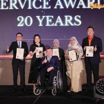 06 - Annual Dinner