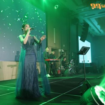 08 - Annual Dinner